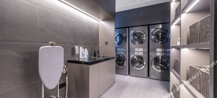 南京博物院瑞金路轻居酒店图片