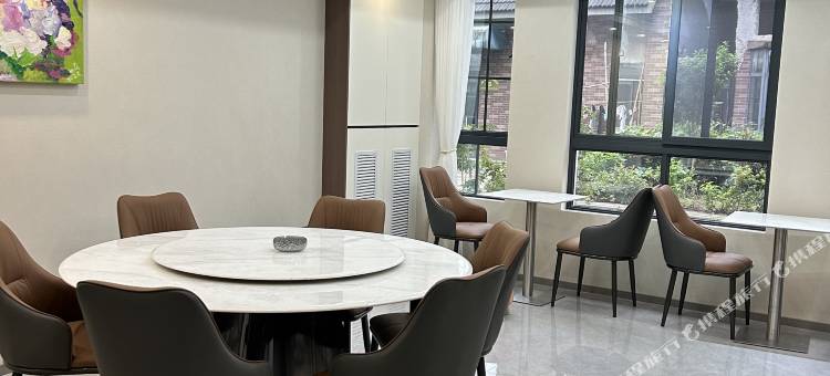 E·方民宿(池州高铁站店)图片