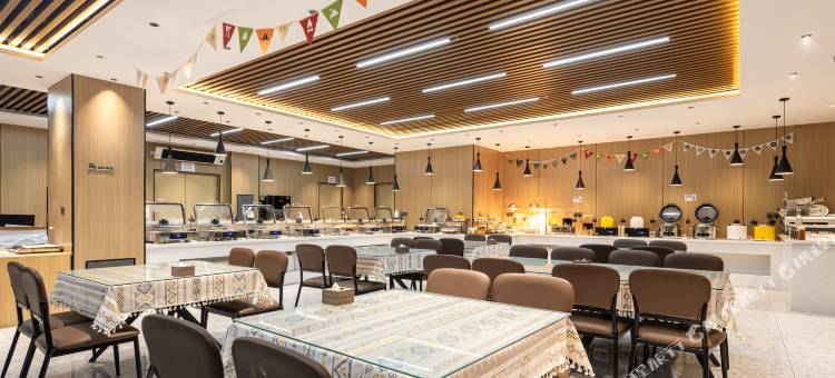 赛里木湖丽呈别院湘疆假日酒店图片