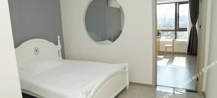 铭辉星辰客栈(汀州八喜馆店)图片