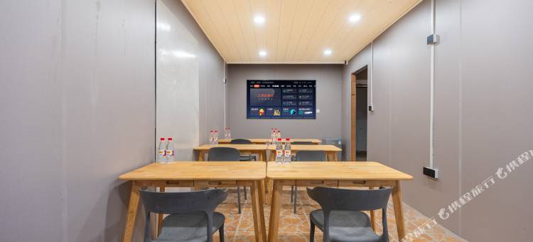 欢宸Heals酒店(泉州晋江国际机场五店市店)图片