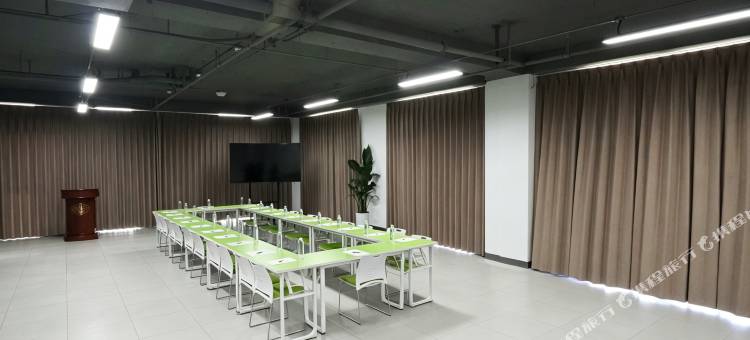 澄悦酒店(常州青枫公园店)图片