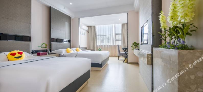 精品假日大酒店(北海大润发高铁站店)图片