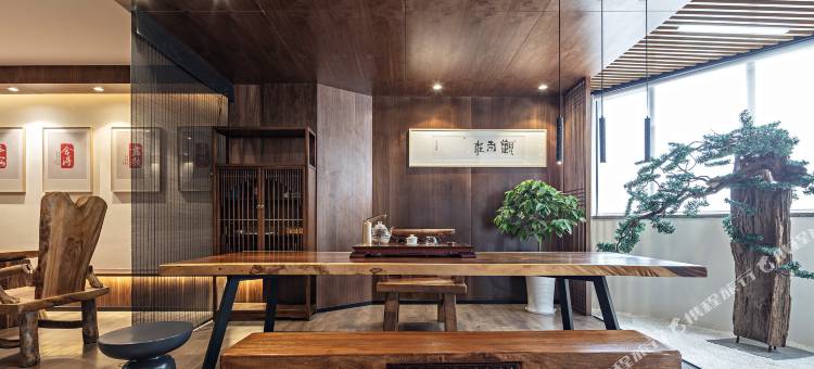 埔舍花园艺术酒店(东莞石排公园利丰城市广场店)图片