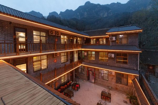 万仙山常青楼民宿