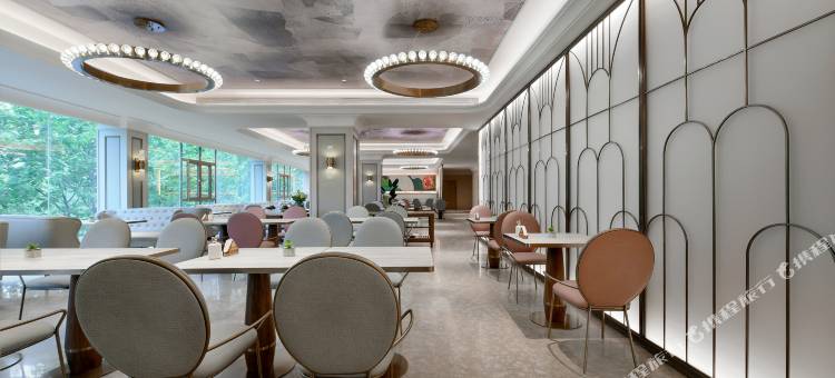 成都宽窄巷子西美居酒店(奎星楼美食街店)图片