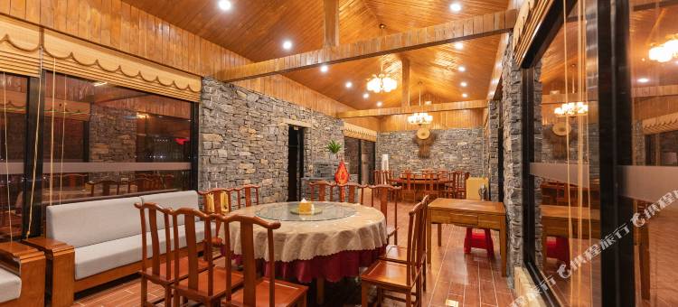 兴山高岚山庄民俗酒店(朝天吼景区店)图片