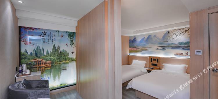 怡莱酒店(南京仙林中心地铁站店)图片