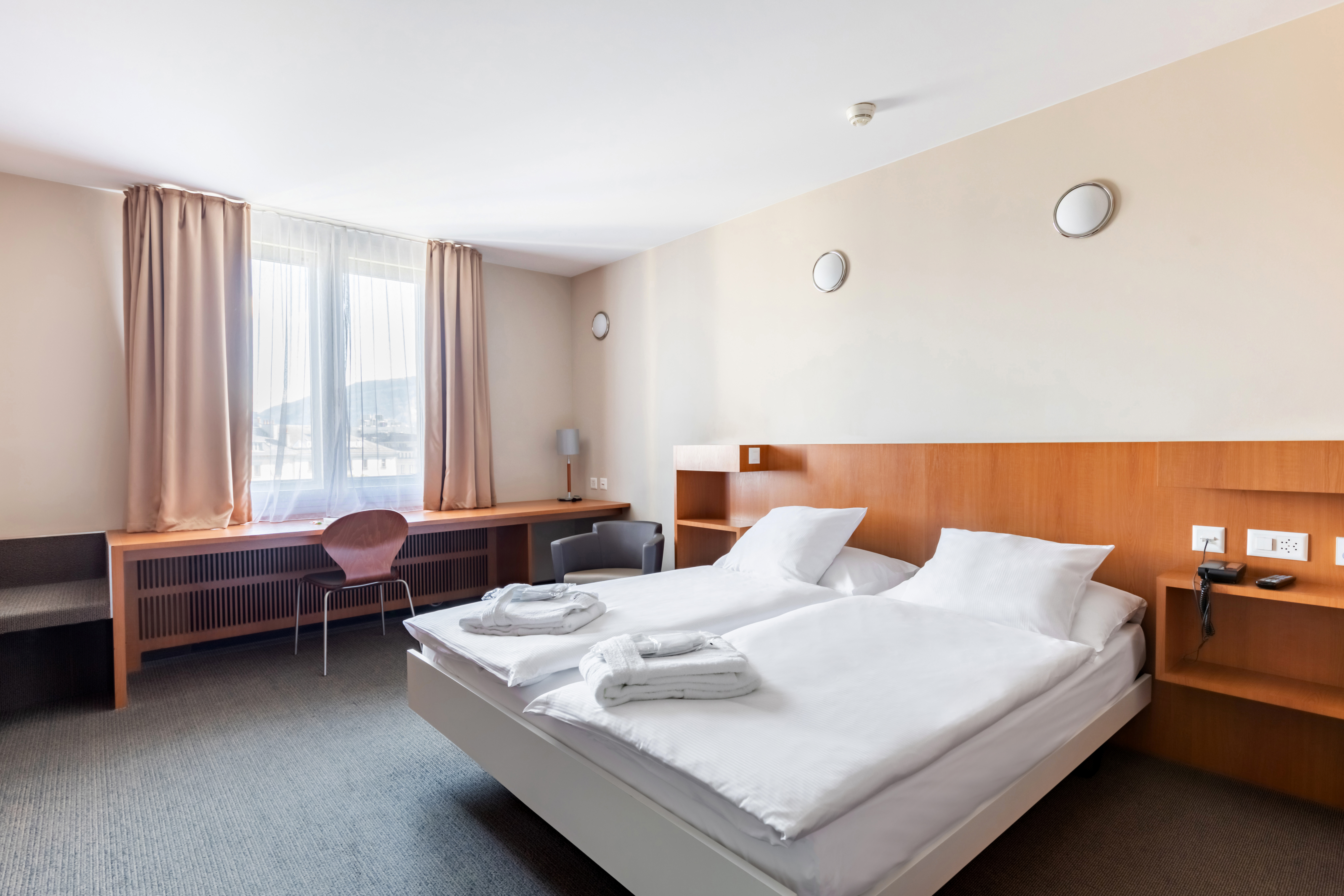 Hotel CornavinOver view