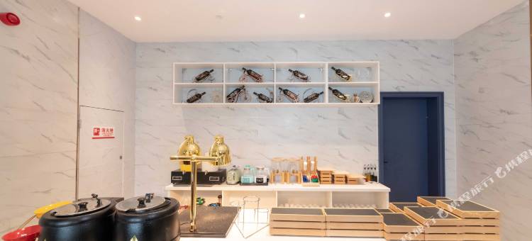 兰欧酒店(黄岛区薛家泊子地铁站店)图片