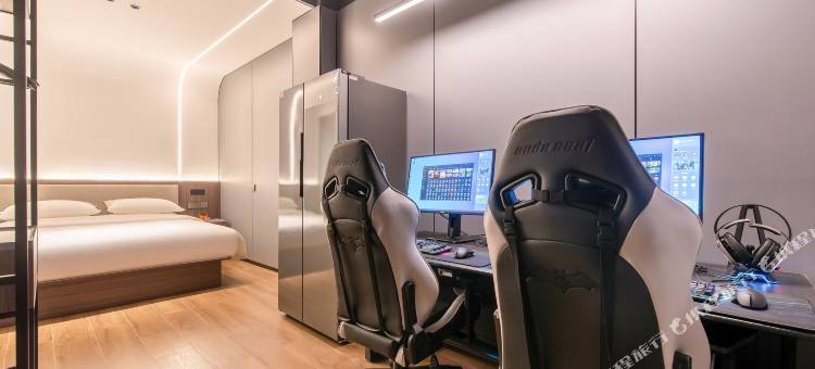 瑟文电竞酒店(焦作摩登街高铁站店)图片