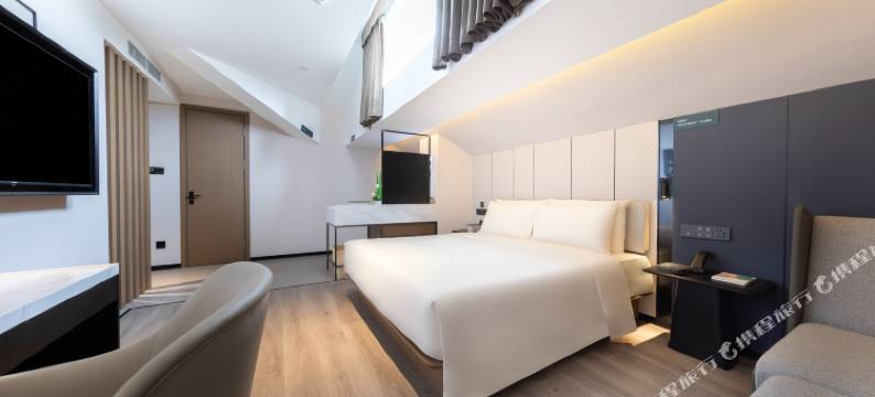 成都东站四川师大地铁站亚朵酒店图片