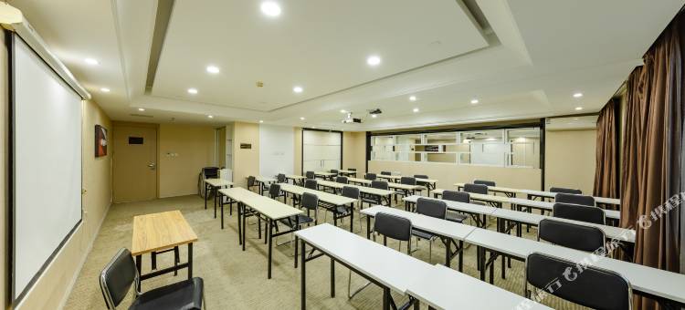 朗悦莱酒店(北京顺义现代汽车中心理想汽车基地店)图片