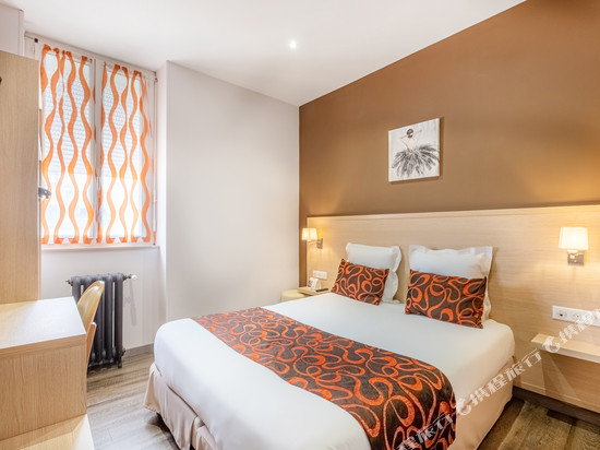 雷吉纳佩里杰原生酒店