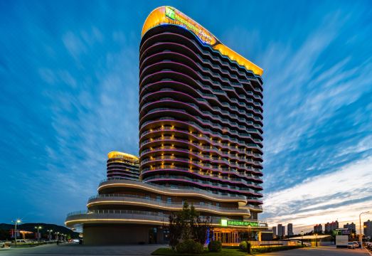 Holiday Inn Express Huludao Seaview, an IHG Hotel Hotel Overview