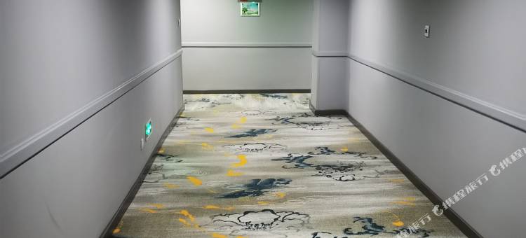 如家派柏·云酒店(佳木斯高铁火车站店)图片