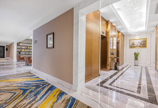 Vienna International Hotel (Xi'an Xianyang International Airport) Hotel Overview