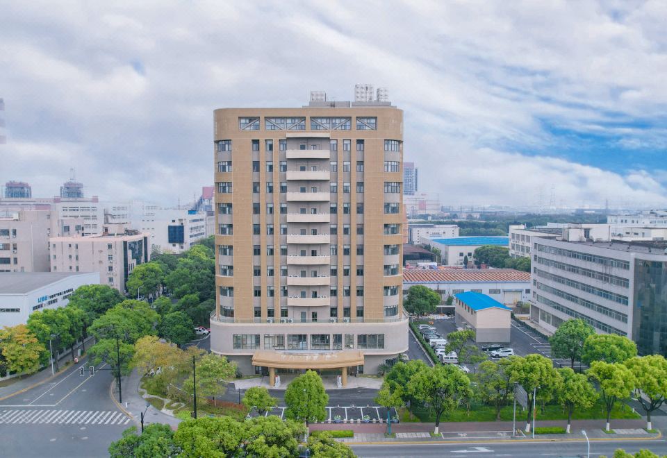Junsheng Apartment (Waigaoqiao Free Trade Zone Branch) Hotel Overview