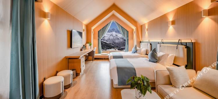 禾木三百所民宿图片