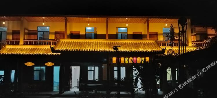 丹江口景移四季山庄图片