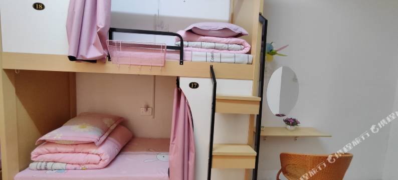 下一站柳州青年旅舍(城中万达广场广西科技大学南门店)图片