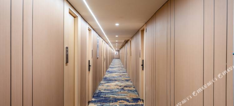 艺选酒店(乌鲁木齐机场店)图片