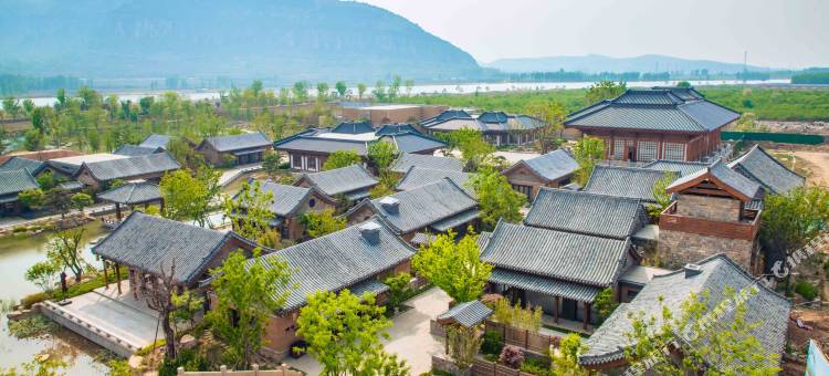 尼山鲁源酒店图片