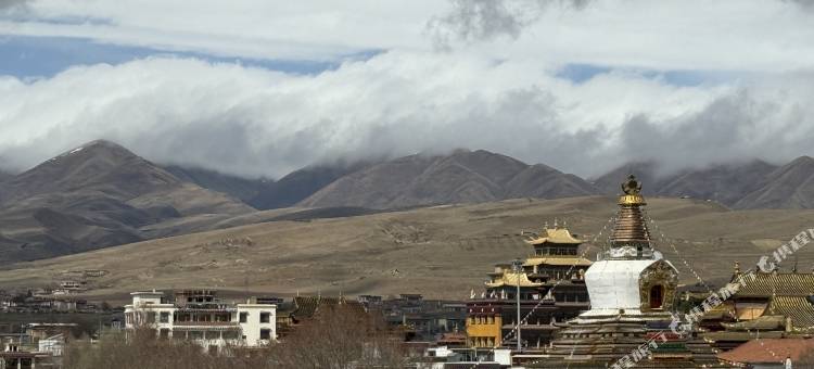 阿坝县尊享净土酒店图片