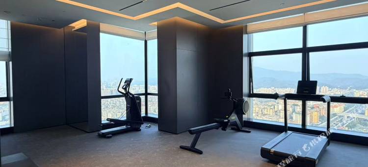 广州三元里中心城际酒店图片