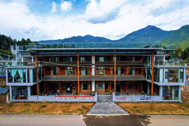 腾冲北海湿地良德海畔温泉民宿图片