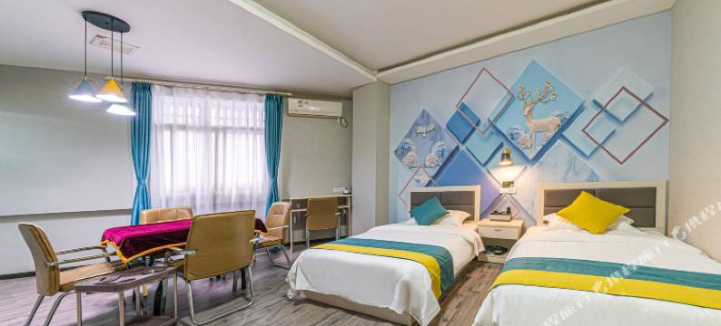 顺华商务酒店(宜昌万达店)图片