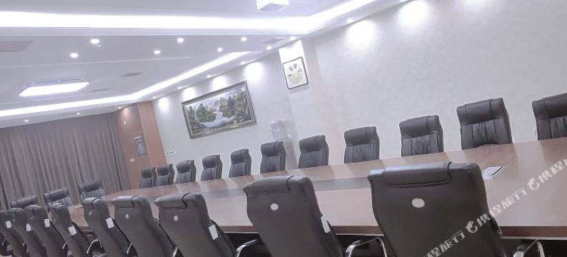 唐山辰皓商务宾馆图片