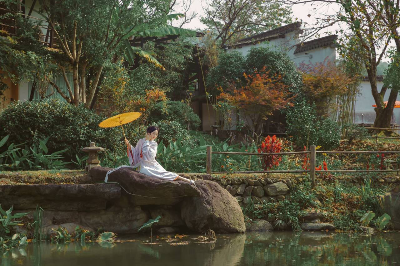 宏村塔川书院·稻亭溪竹美宿图片