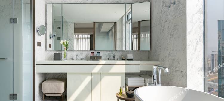 深圳国际会展中心希尔顿酒店(前海华发冰雪世界店)图片