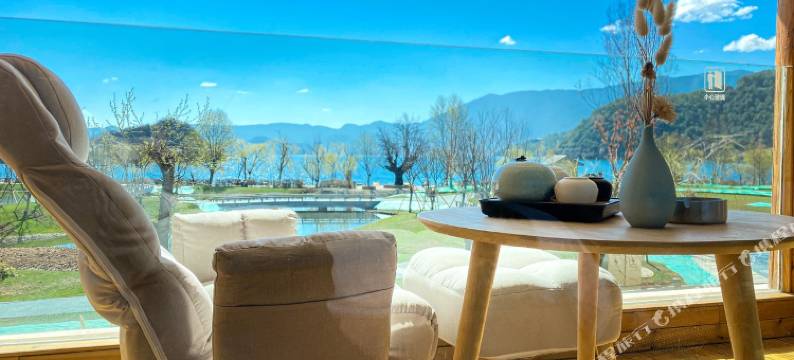 泸沽湖良筑美宿民宿图片