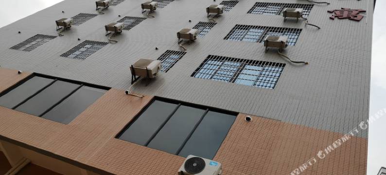 香缇公寓(湛江湖光岩广东海洋大学店)图片