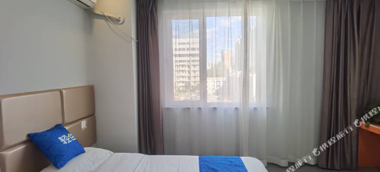 轻住酒店·玉庭优选(包百八一公园店)图片