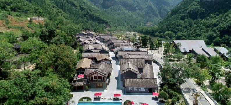 诺水河九个院子温泉民宿酒店图片