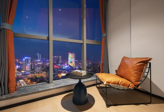 Wei Lin Hotel(Chengdu Financial City Global Center) Hotel Overview