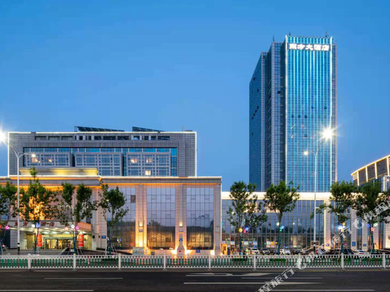 潍坊中维东方大酒店(潍坊学院谷德广场店)