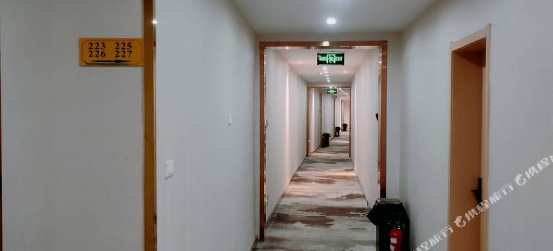 77精品酒店(武昌火车站武泰闸店)图片