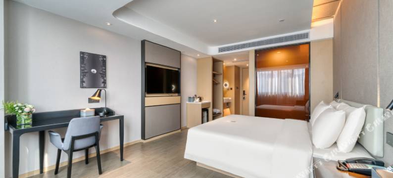 杭州滨江宝龙城诚业路亚朵酒店图片