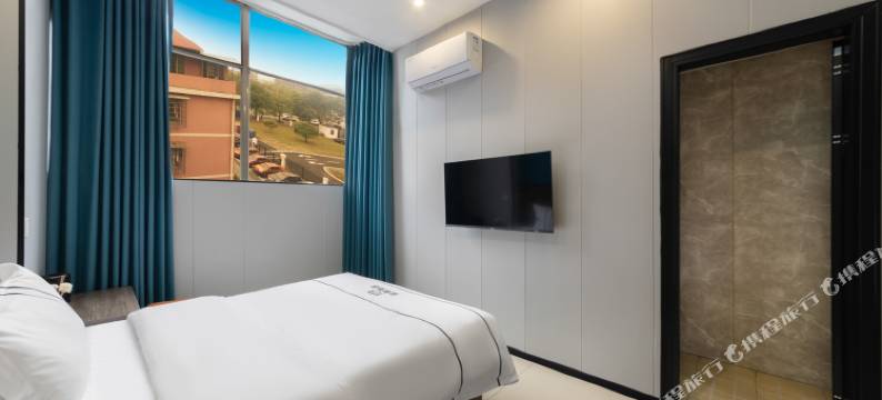 长沙途嘉影院酒店(湖南大学阜埠河地铁站店)图片