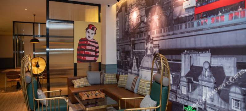 澜俊精选酒店(兴义高铁南站万峰林机场店)图片