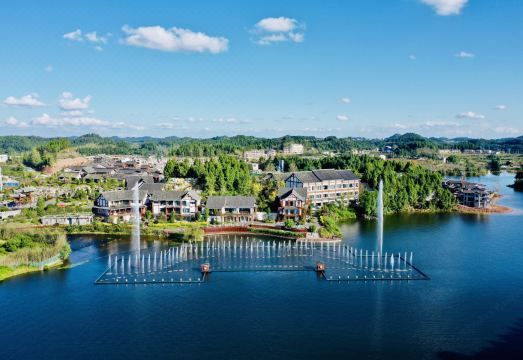 Ba'erhu Hotel Hotel Overview