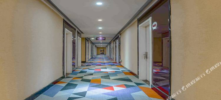 尚客优酒店(泰安市政广场天外村景区店)图片