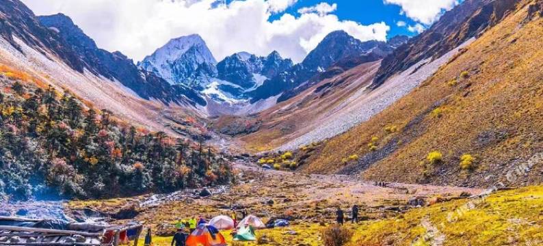 德钦格瓦坚景观酒店图片