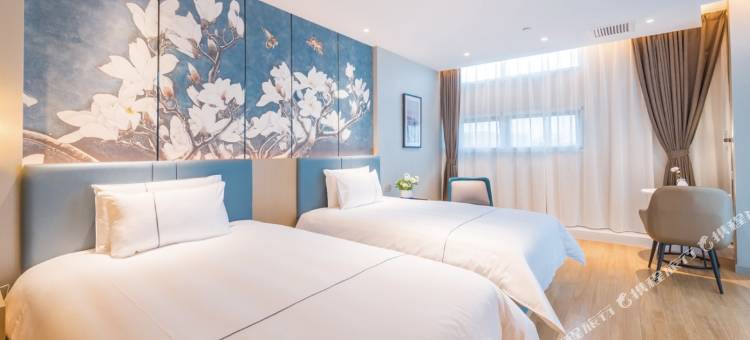 白玉兰酒店(华亭人民广场店)图片