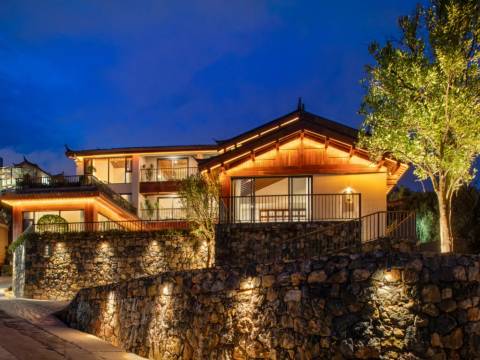 山屿念.枕月倾城古奢典藏 villa美宿(丽江古城大水车店)图片