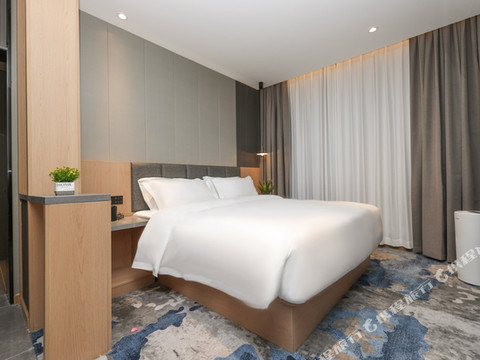 兰汀·七季花园酒店(滕州滕国路店)